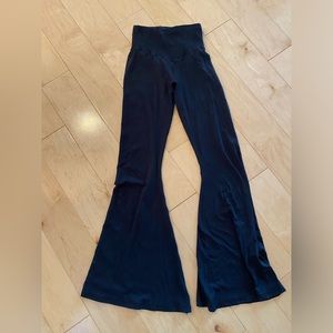 Flare yoga pants